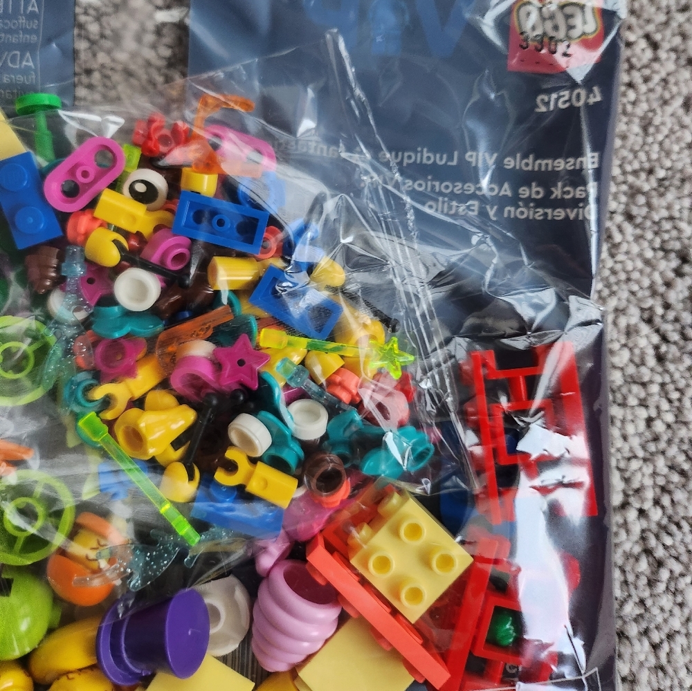 Lego VIP Fun and Funky Pack - Picture 5 of 5